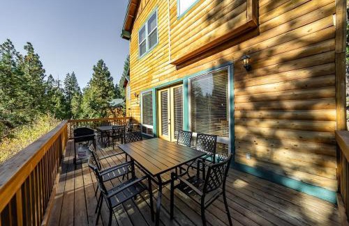 Shaver Lake House | Sierra Pines Villa Deck Mins To Lake Game Rm