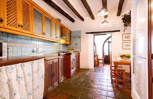 Alcaucin Villa | Discover Sierra Tejeda: Private Pool & Spa Retreat
