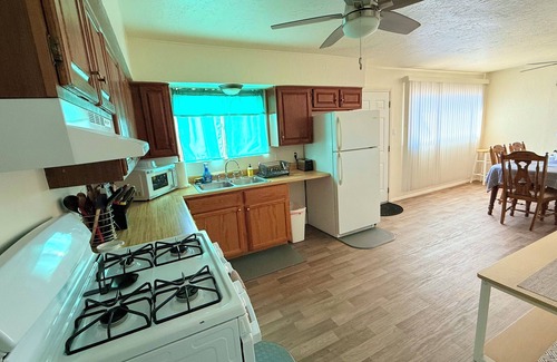 Farmington House | Sierra Vista Hideaway