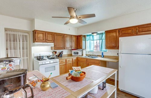Farmington House | Sierra Vista Hideaway! Pets! Near Mall + Free Dinner!