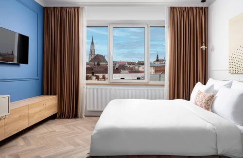 Old Town Hotel | Top-Rated Siesta Boutique Smart Suites with Family Amenities