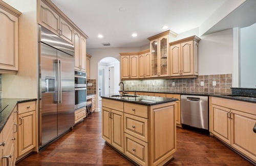 Bay Isle House | Pet-Friendly Siesta Key Pool Palace - Steps from the Beach