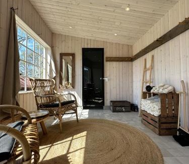 Varmdo Hotel | Idyllic Siggesta Gård with Private Beach and Ocean Views