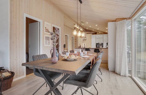 Torup Strand House | Oceanfront Bliss at Sighbiorn – Steps from the Sea