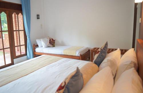 Sigiriya Hotel | Exceptional Sigiriya Cottage with Ocean View & Pool Access