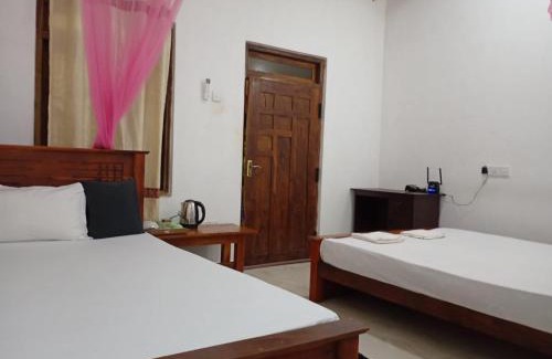 Sigiriya Cabin | Unforgettable Stay at Sigiriya Hillside View Villa - 10/10 Rated