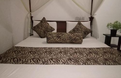 Sigiriya Resort | Pet-Friendly Sigiriya Rock Gate Resort with Spa & Dining