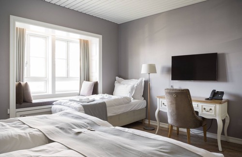 Siglufjorður Hotel | Exceptional Sigló Hotel by Keahotels: Spa & Hot Tub Awaits
