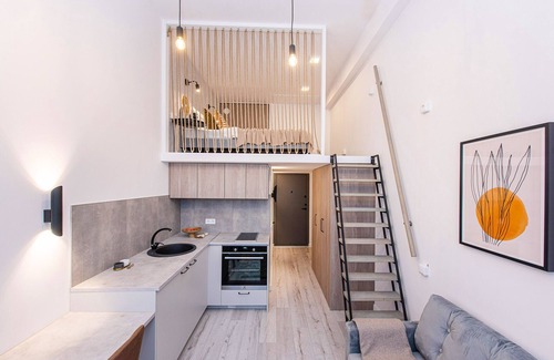 Vilnius city municipality Apartment | Explore Sigma Skyline Loft 17: Pet Friendly & Family Ready