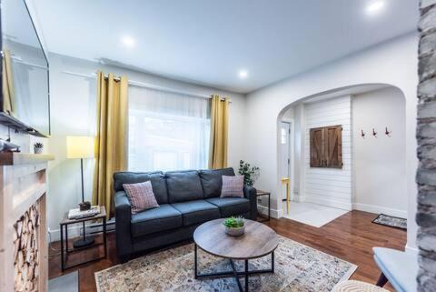Downtown St. John's House | Signal Hill Rowhome 3br Harbour View Patio