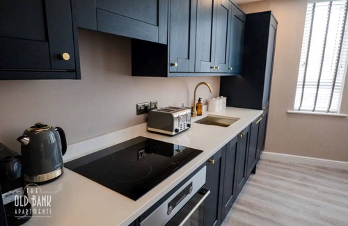 North Shore Apartment | Stylish 2 Bedroom Apartment in Central Blackpool Awaits