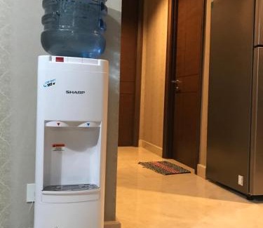 Jakarta Apartment | Stylish Signature Apartment @ The Windsor with Pool & Hot Tub