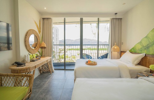 Tran Phu Beach Hotel | Unforgettable Stay at Signature Hotel Nha Trang - 4 Stars