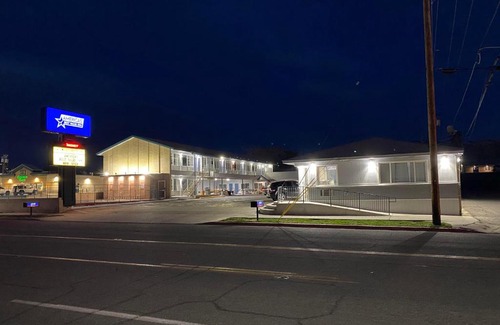 Winnemucca Hotel | Pet-Friendly Comfort at Americas Best Value Inn Winnemucca