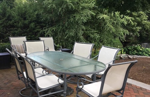Hingham House | Family-Friendly Victorian with Spa, Pool & Ocean Views