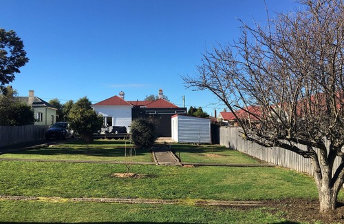 Devonport House | Devonport's Finest: Stay at Signature on Gunn Today!