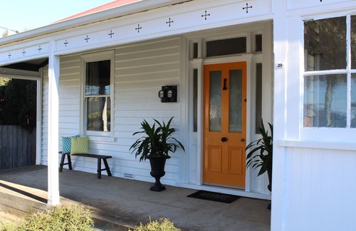 Devonport House | Devonport's Finest: Stay at Signature on Gunn Today!
