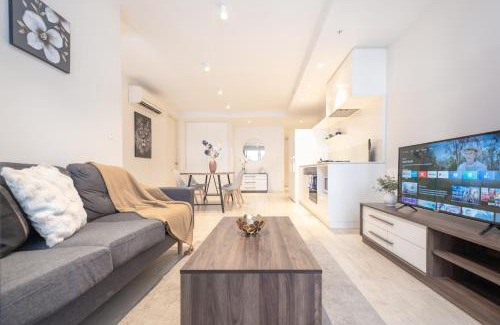 South Yarra Apartment | Signature South Yarra Style 2br2bafree Parking