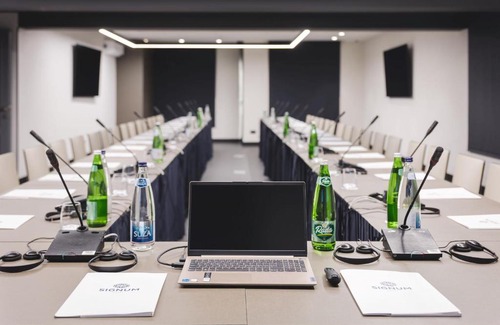 Podgorica Hotel | Experience SIGNUM Hotel: Family-Friendly and Highly Rated