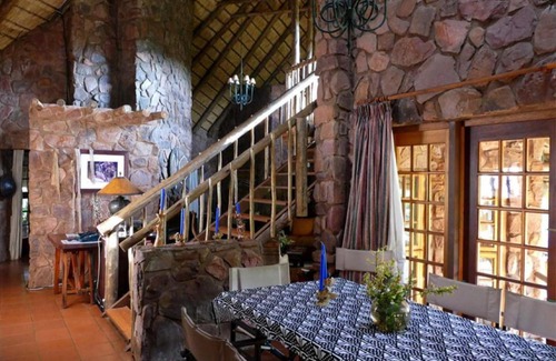 Makhado Cabin | Explore Family-Friendly Comfort at Sigurwana Lodge