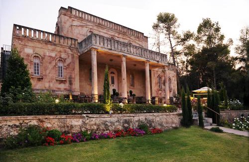Xylokastron Hotel | Experience Sikyon Coast Hotel with Private Beach Access