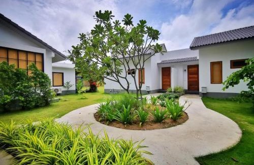 Chaloklum House | Experience Authentic Village Life at Silan Residence, Koh Phangan