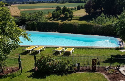 Silbecke Apartment | Scenic Apartment with Panoramic Views & Pet-Friendly Amenities