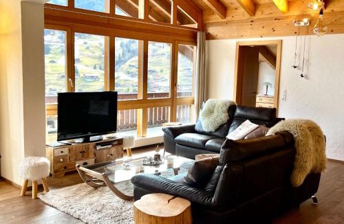 Grindelwald Apartment | Elegant Silberhorn: 4-Star Family-Friendly Retreat