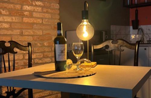 Azzano San Paolo Apartment | Silent Airport Room