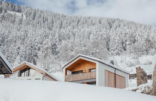 St. Valentin auf der Haide House | Elegant Oceanfront Chalet LAIET with Spa & Hot Tub