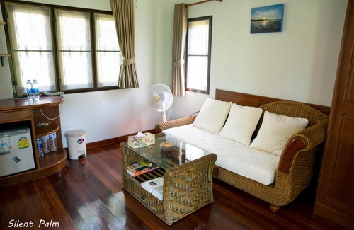 Thong Krut Villa | Discover Silent Palm Samui: Oceanfront Gem with Pool