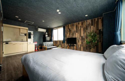 Chitose Apartment | Silk Court 405