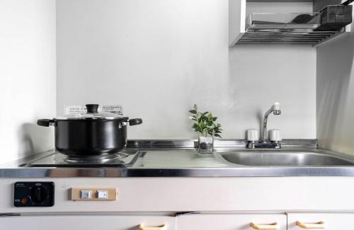 Chitose Apartment | Silk Court 405