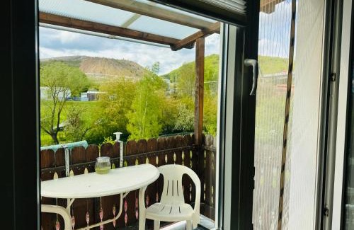 Sollstedt Apartment | Pet-Friendly Retreat: Silkes FeWo with 9/10 Guest Rating