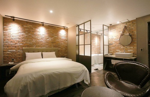 Gwanak-gu Hotel | Eco-Friendly Sillim Podo: Guest Rated 8.8/10 with Breakfast