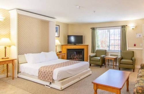 North Conway Hotel | Family-Friendly Silly Hotel in North Conway, Near Ski Resorts