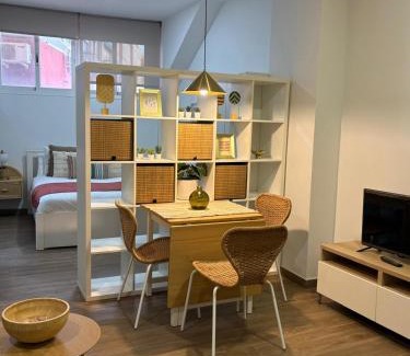 El Ejido Apartment | Discover Siloé: A Family-Friendly Retreat with 10/10 Rating