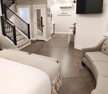La Verkin House | Top-Rated Silo Suite 3 - Steps from Zion National Park