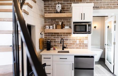 La Verkin House | Cozy Silo Suite 4 - Ideal Base Near Zion National Park