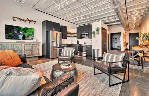 Brazos Condo | Experience Silocation 2: Waco's Premier Condo Retreat