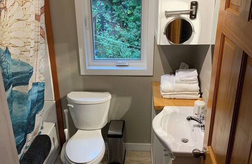 Regional District of Nanaimo Bed & Breakfast | Silva Bay View, a boutique, private BnB with a great view
