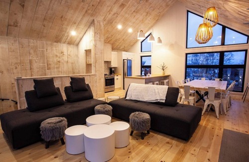 Saint Ferreol les Neiges Ski Chalet | Silva - Modern Chalet for 12 people