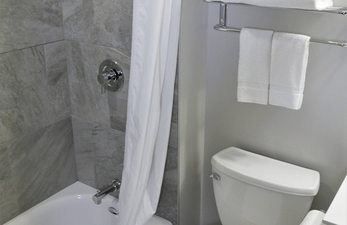Silver Bay Hotel | Discover Silver Bay YMCA Inn: Accessible & Family-Friendly