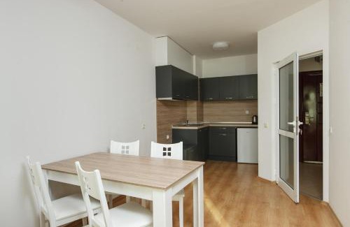 Byala Apartment | Discover Silver Beach Apart Complex: Oceanfront Family Retreat