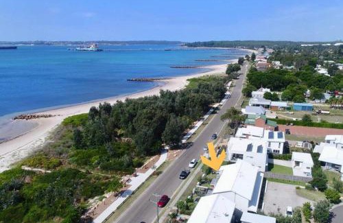 Kurnell Apartment | Oceanfront Silver Beach Penthouse - Guest Rated 10/10