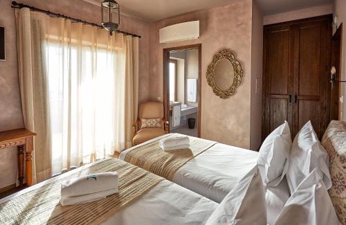 Baleal Hotel | Oceanfront Silver Coast Beach Residence - Rated 9.3/10 by Guests