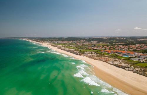 Areia Branca Villa | Beachfront Bliss at Silver Coast Beach Villa - Guest Rated 9.8