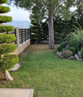 Stylida House | Pet-Friendly Escape at Silver Cool Raches - Rated 9.6/10