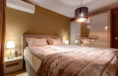 Oborishte Apartment | Kid-Friendly Getaway at Silver & Gold Apartment, 4 Stars