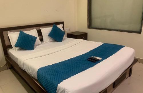 Nagpur Hotel | Discover Silver Key Suites: Pet-Friendly with Dining Options